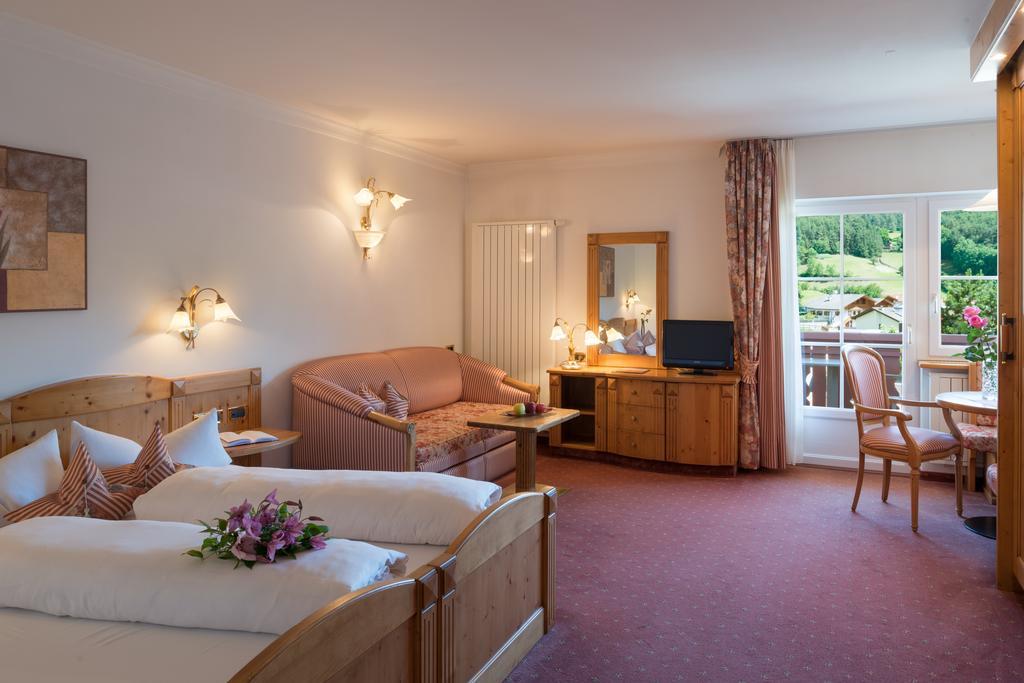 Hotel Zum Wolf Castelrotto Quarto foto