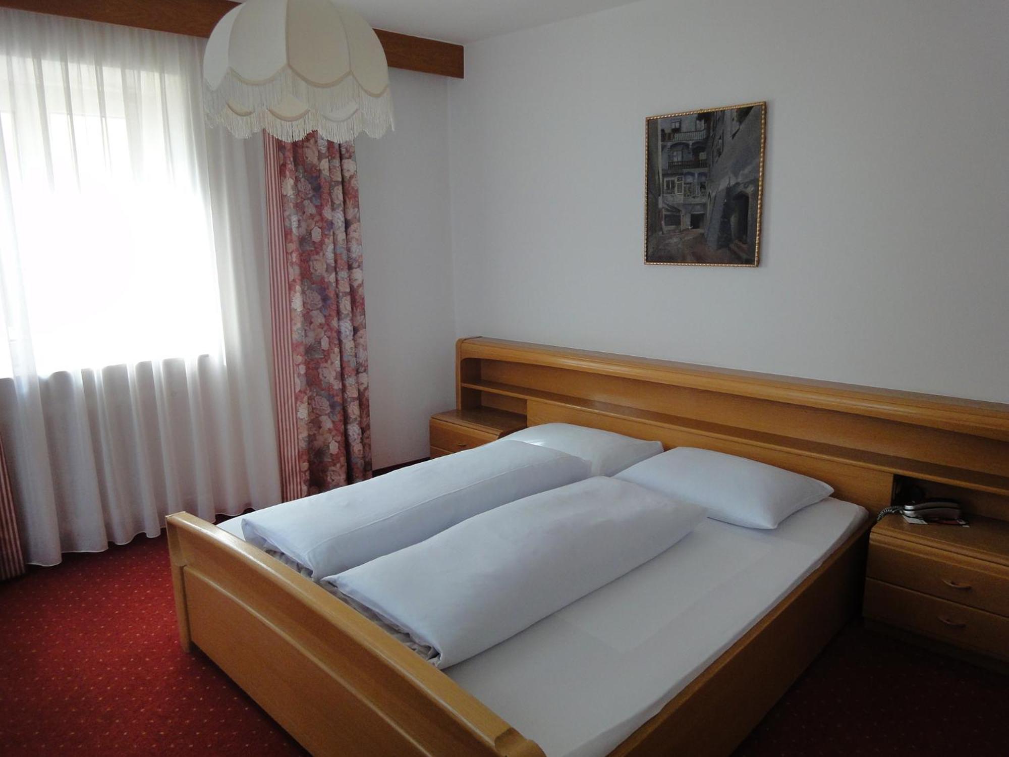 Hotel Zum Wolf Castelrotto Exterior foto
